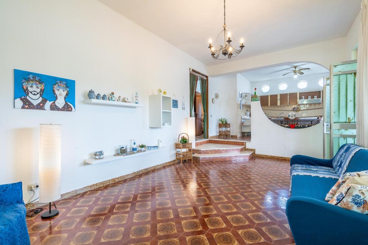 Fortezza Villa Azzurra Agnone Bagni Exterior photo